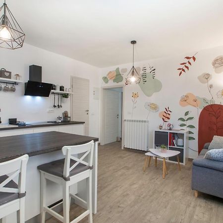 Apartment Vinotoc 伊佐拉 外观 照片